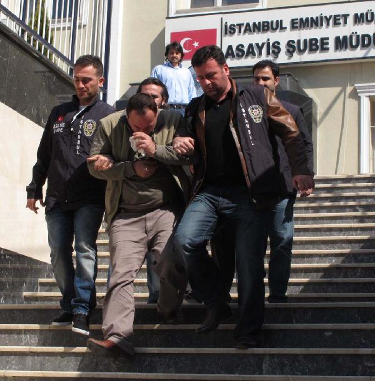 Oto Hırsızlarının Yeni Oyunu