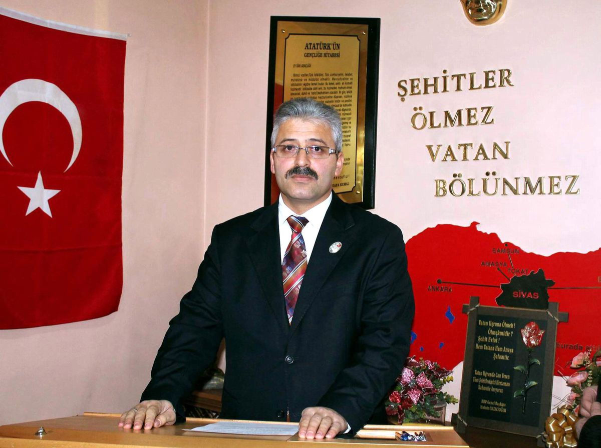 Şehit Ailelerinden \'Sivil Şehitliğe\' Tepki