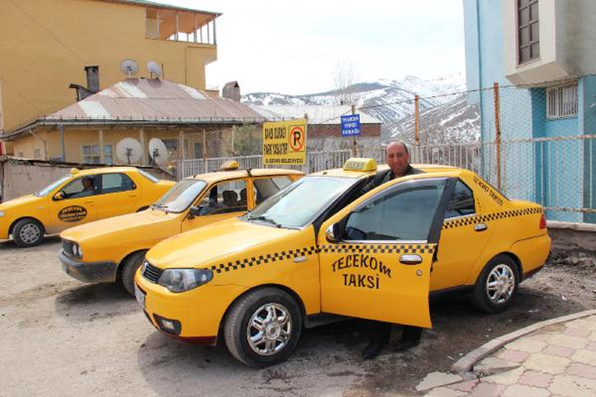 Suşehri\'nde "Konforlu" Taksi