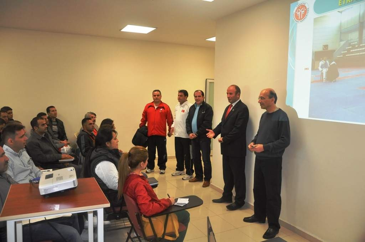 Taekwondo Aday Hakem Kursu Tamamlandı