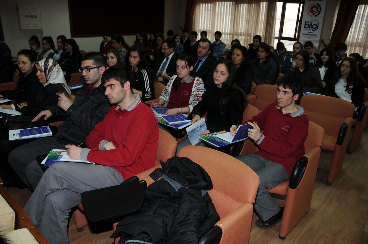 AB Öykü Yarışması Süreci Başladı