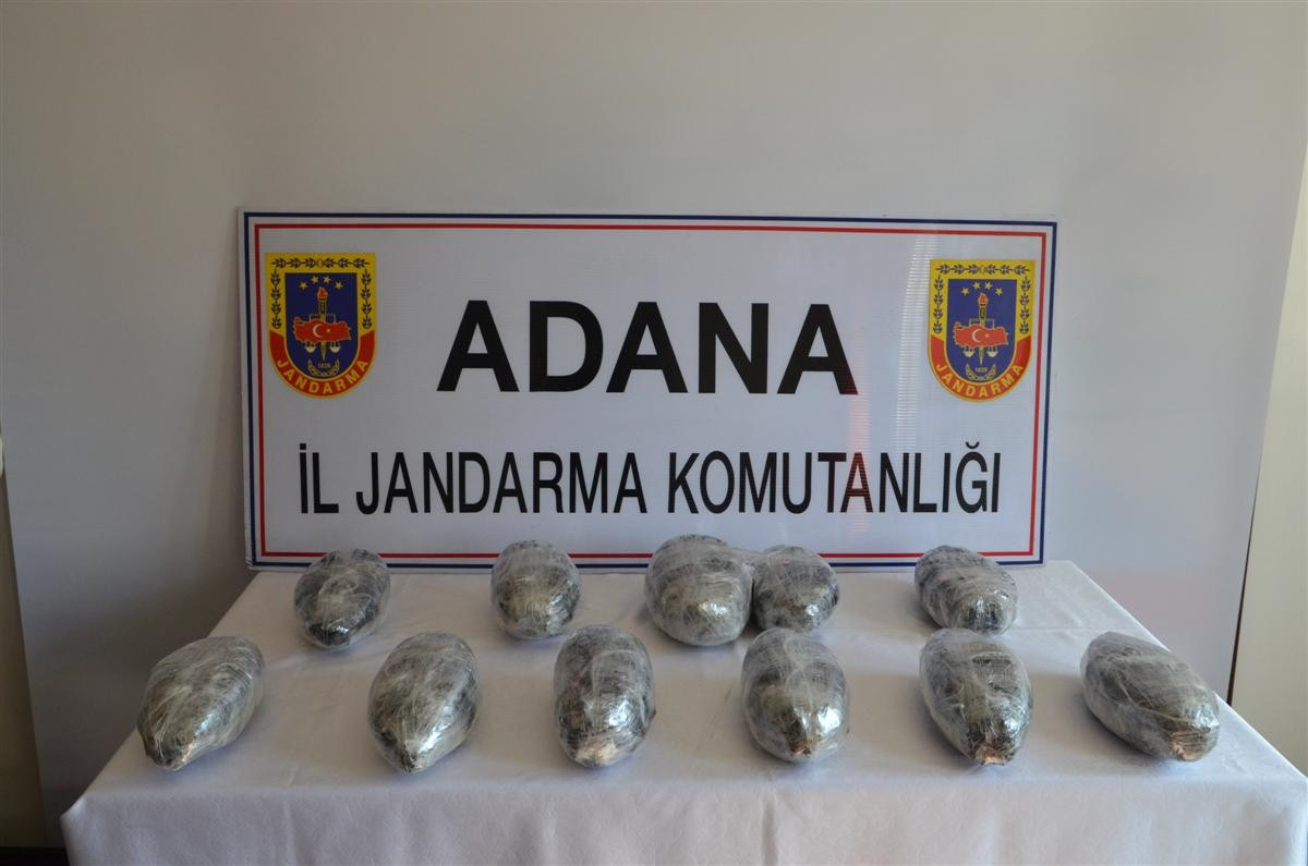 Adana'da 11 Kilo 576 Gram Esrar Ele Geçirildi