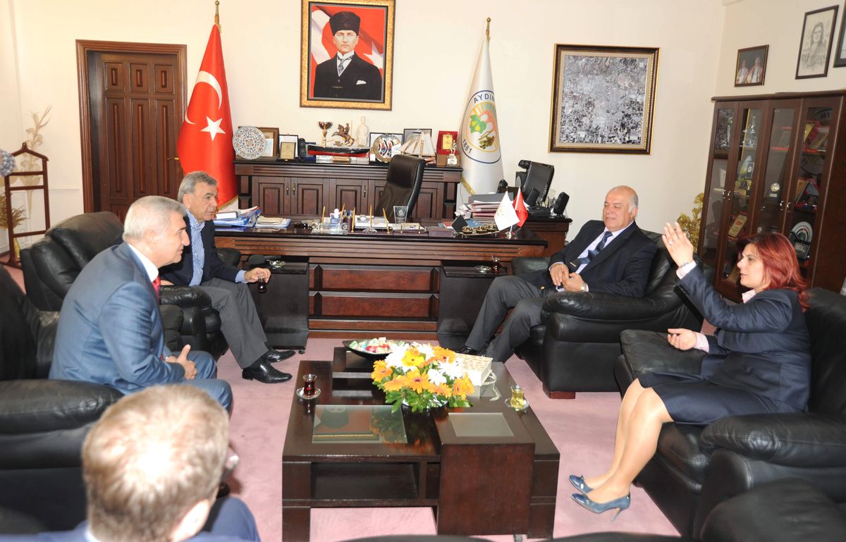 Aziz Kocaoğlu'ndan Başkan Çerçioğlu'na Geçmiş Olsun Ziyareti