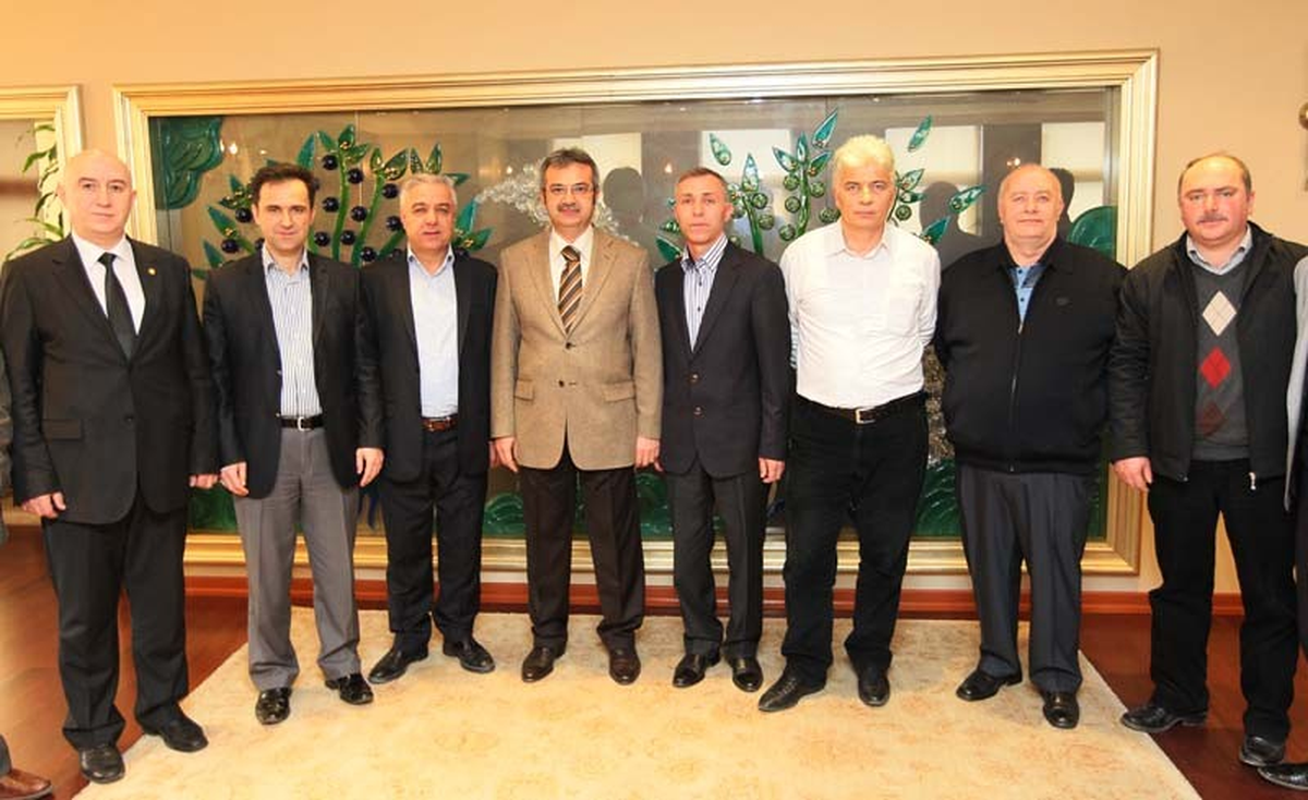 Başkan Köşker Şampiyonu Kabul Etti