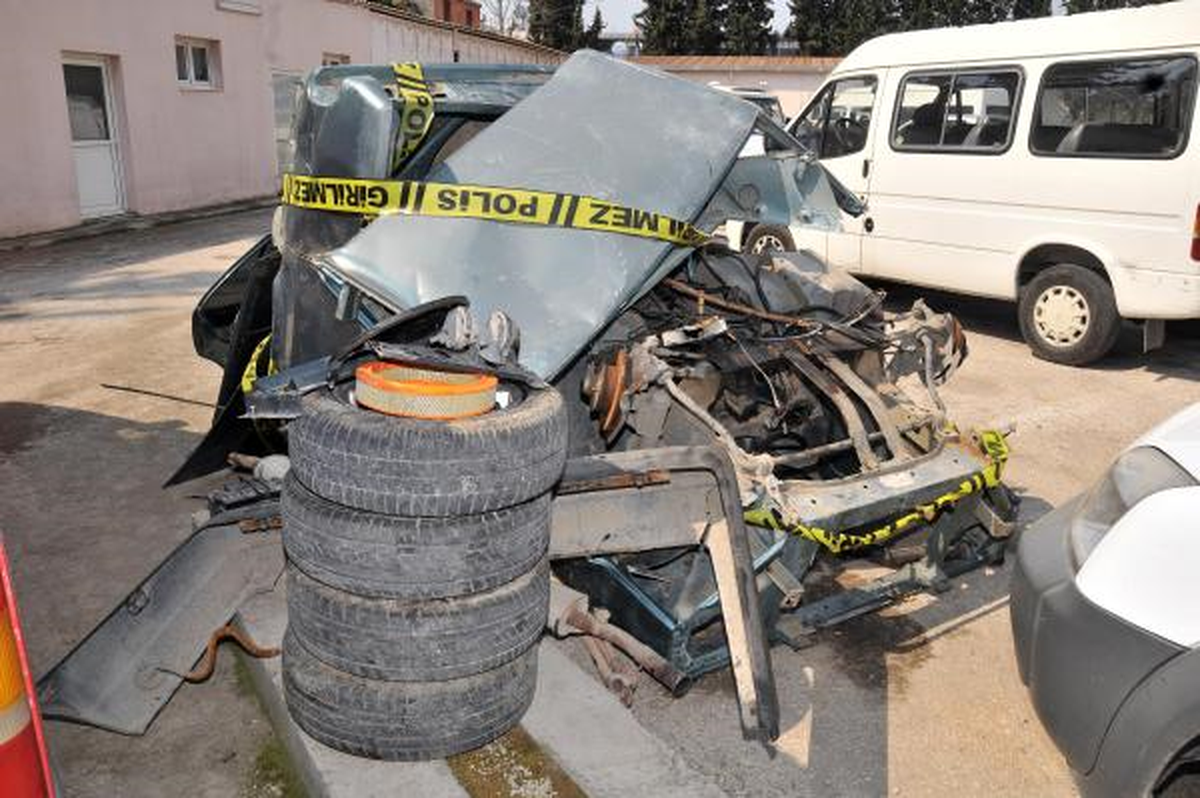 Çalınan Otomobili Bu Hale Getirdiler