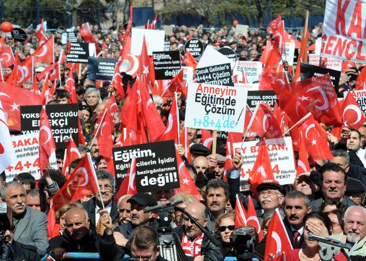 CHP\'den Tandoğan Meydanı\'nda 30 Bin Kişiye Grup Toplantısı