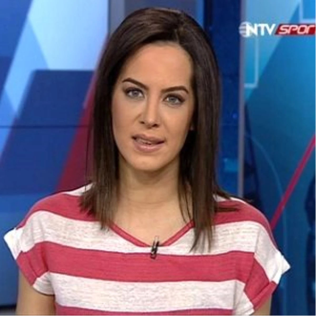 Dilara Gönder\'den Fenerbahçeli Taraftarlara Sitem