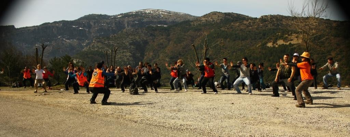 Felsefeciler Doğada Moral Depoladı