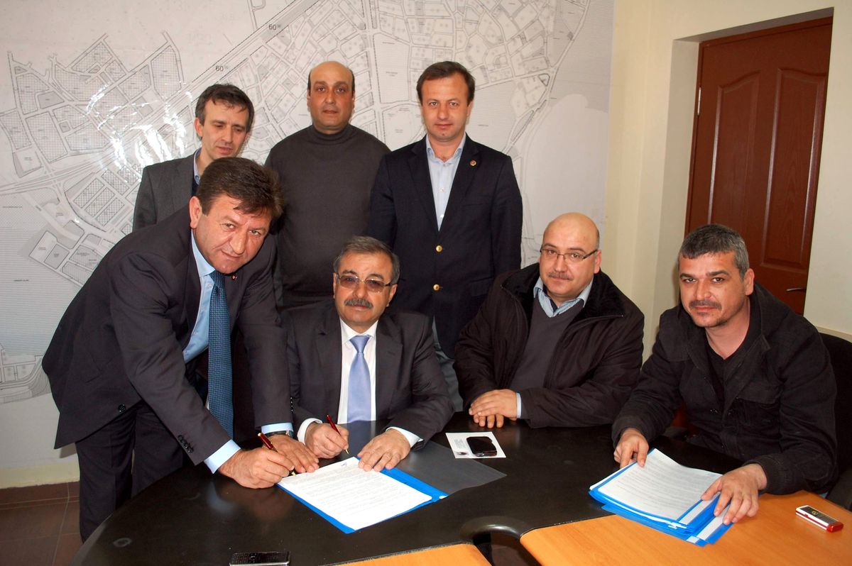 Gelibolu Belediyesi'nde Toplu İş Sözleşmesi Sevinci