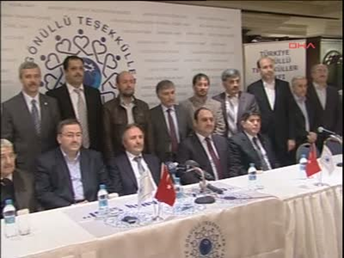 Gönüllü Teşekküller Vakfı\'ndan Hükümette "4+4+4" Desteği