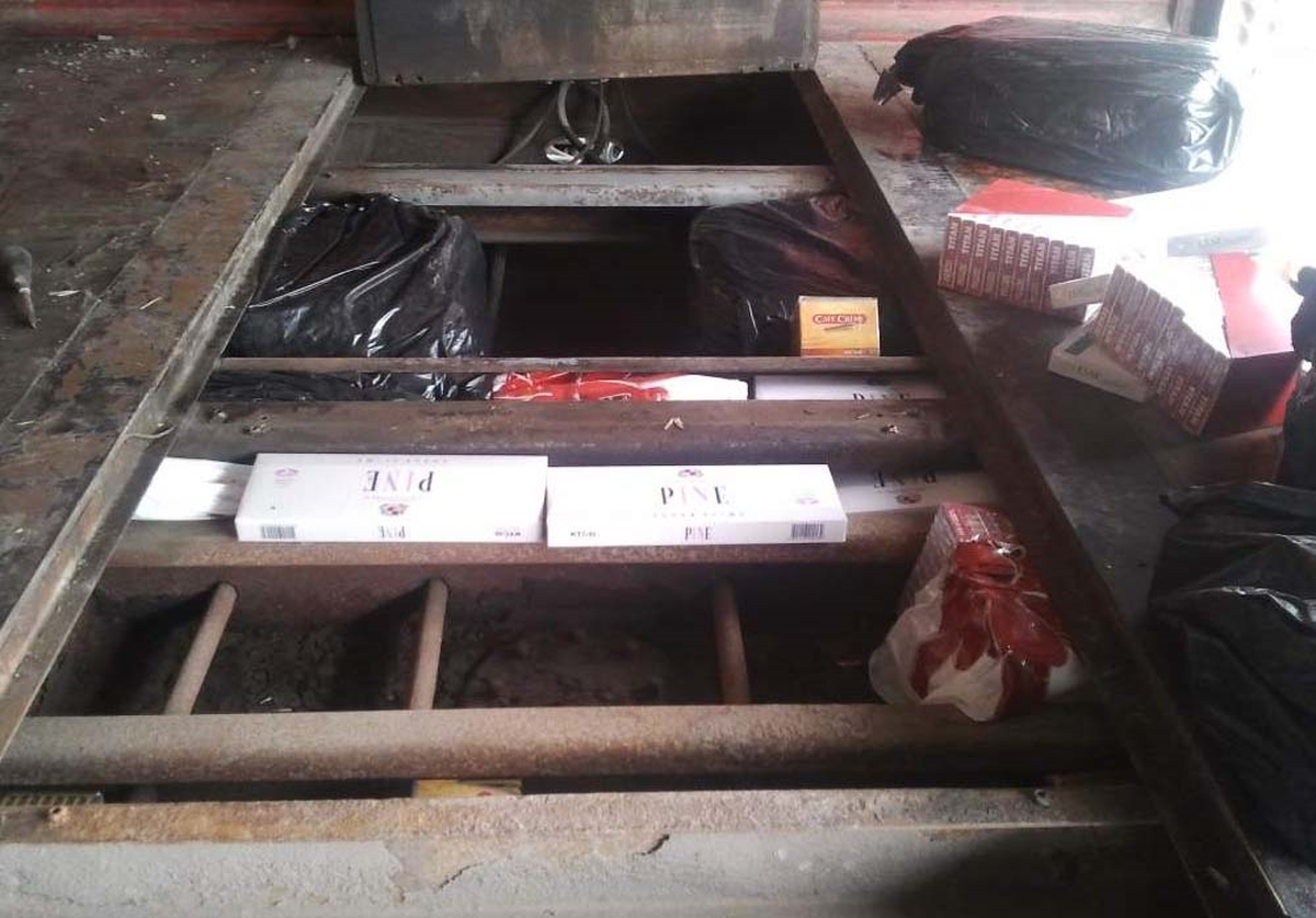 Habur Sınır Kapısı\'nda Kaçakçılık Operasyonu
