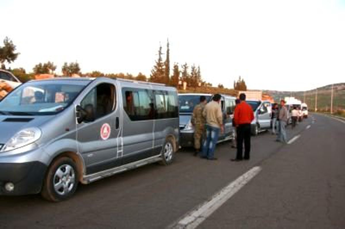 Hatay\'daki 500 Suriyeli Sığınmacı Kilis\'e Sevk Ediliyor