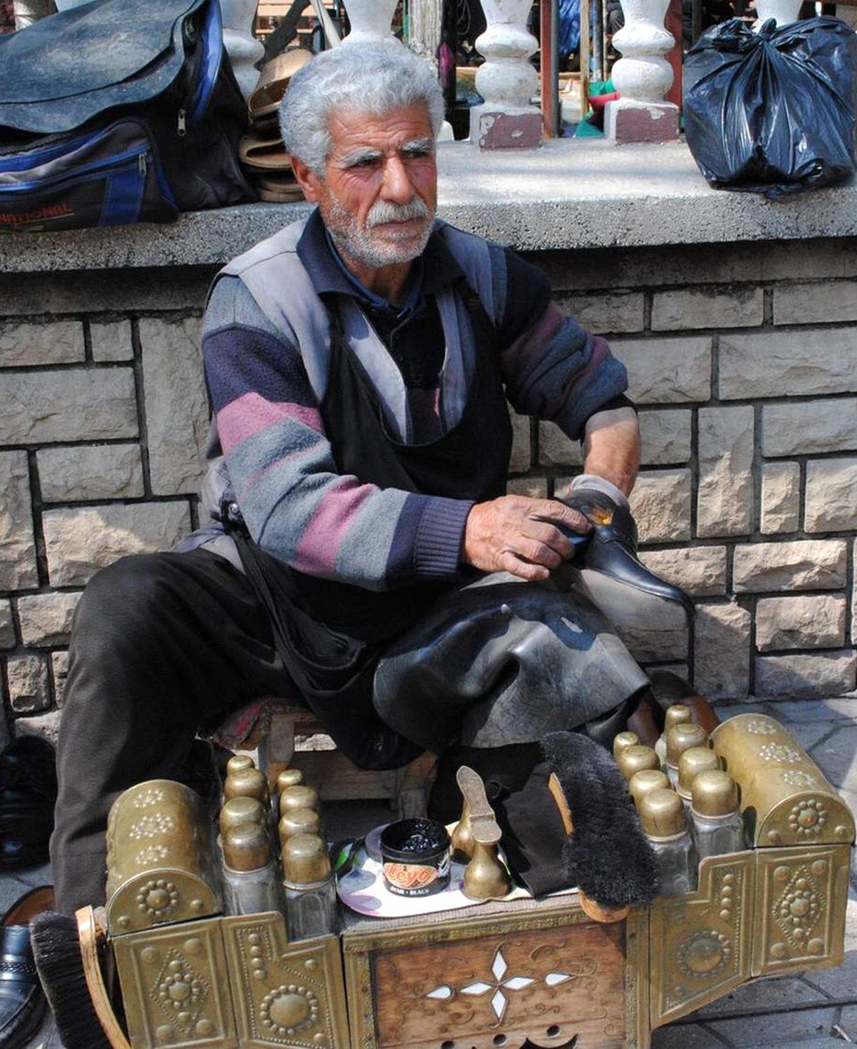 Havaların Isınması Ayakkabı Boyacılarına Yaradı