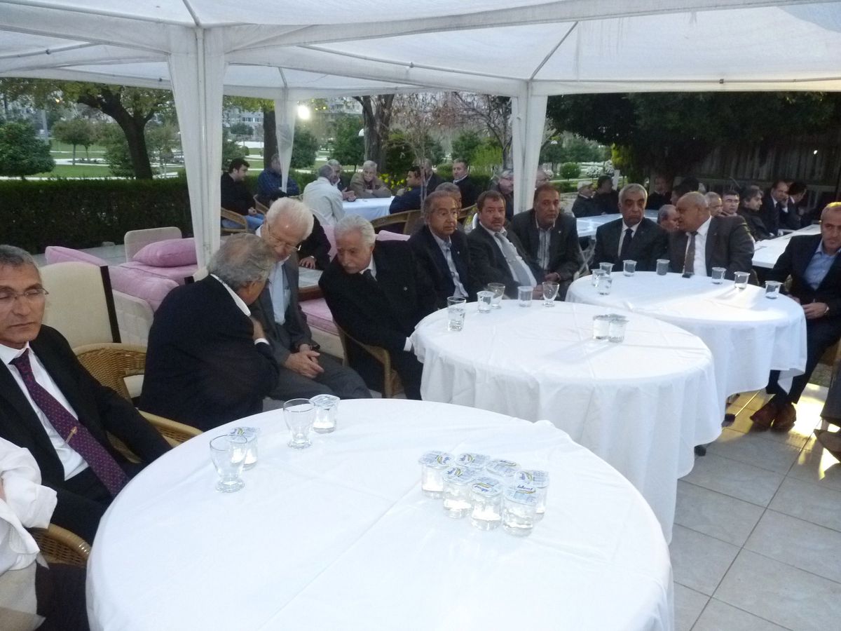 Hoşfikirer Anıldı