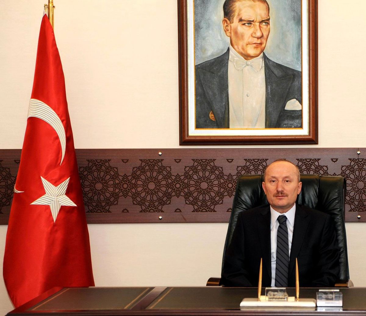 İç Anadolu Gazeteciler Cemiyeti Eskişehir Valisi Kadir Koçdemir\'i Yılın Valisi Seçti