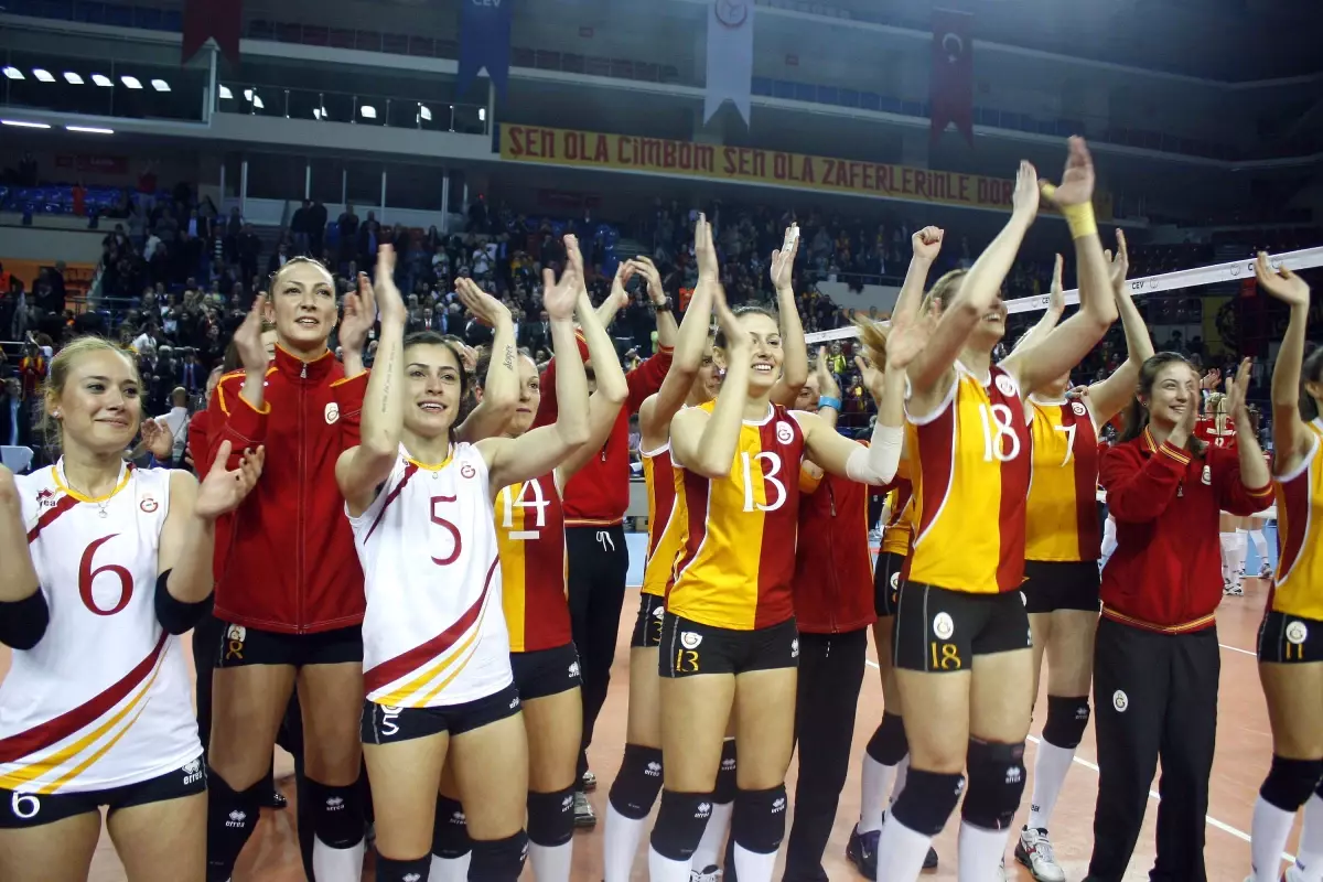 Galatasaray Kupaya Doğru