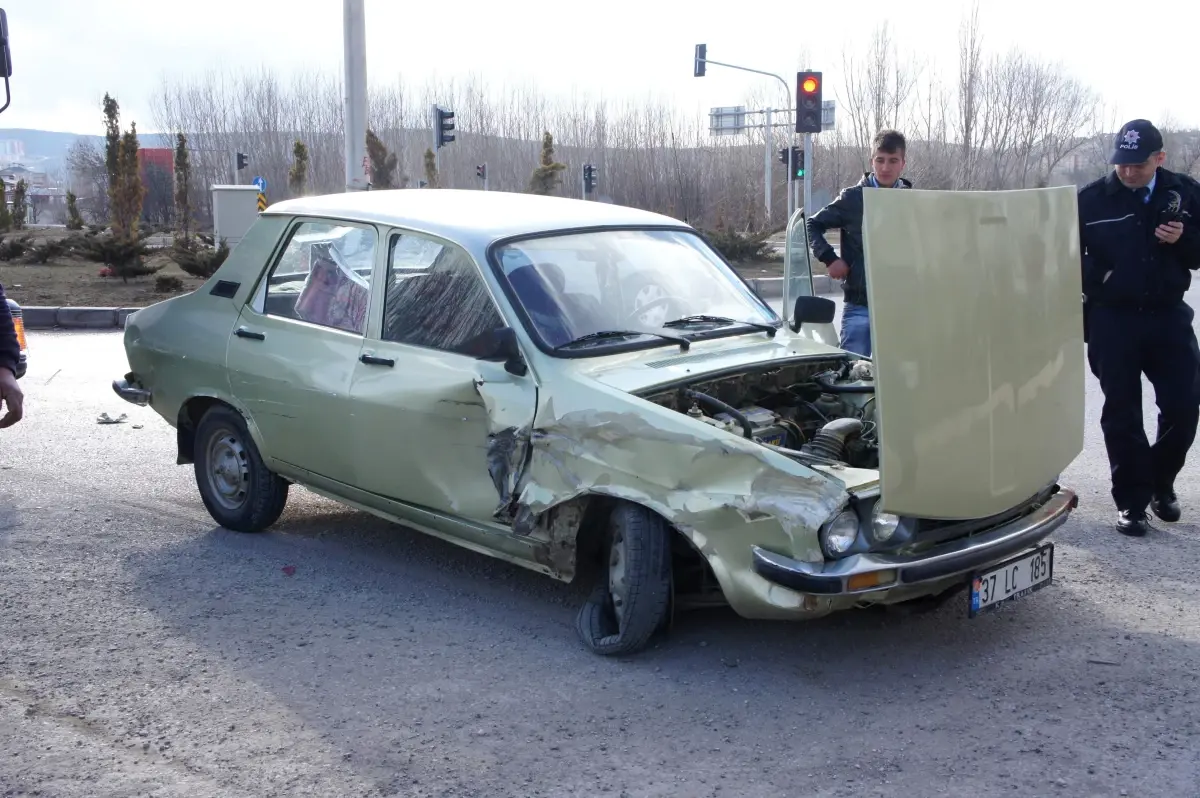 Kastamonu\'da Trafik Kazası: 1 Yaralı