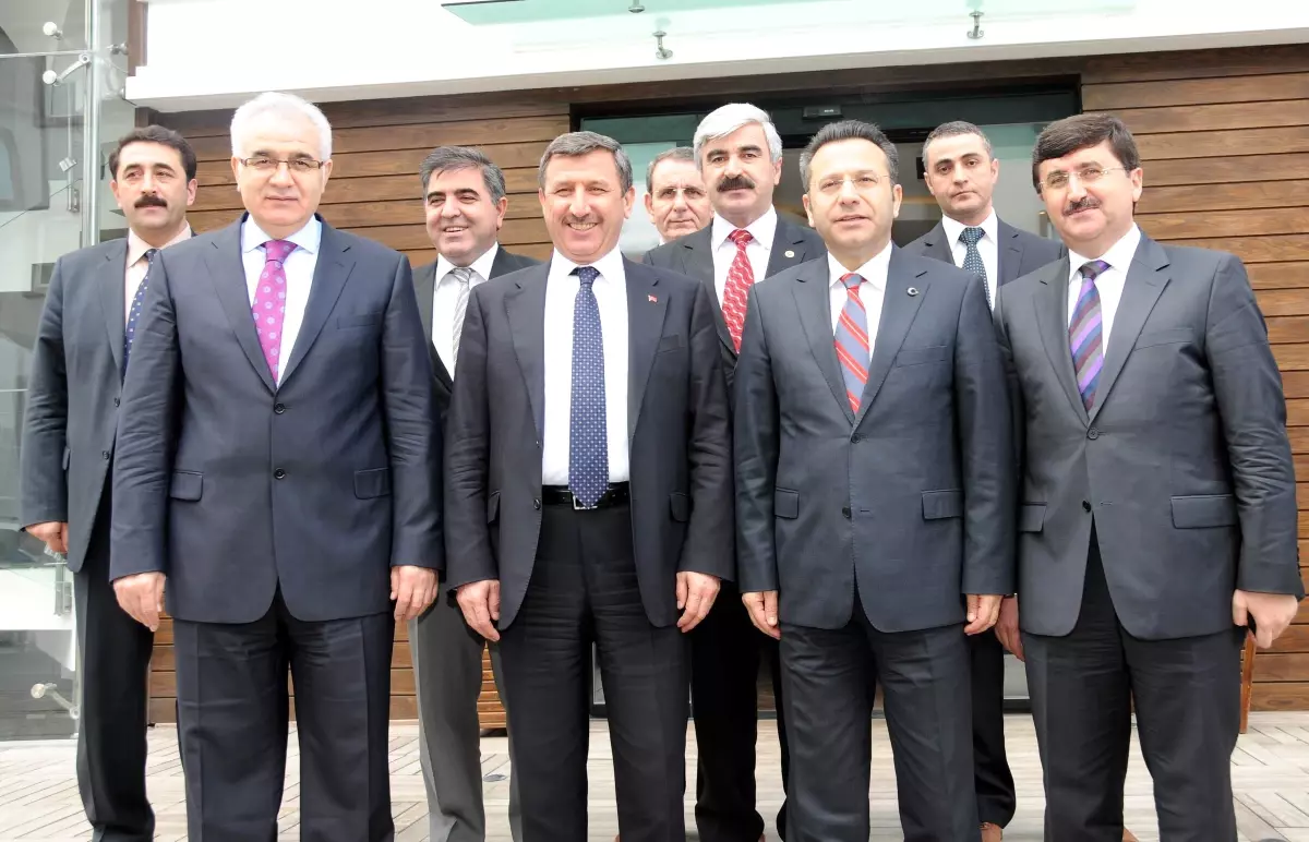 Oka Bölgesi Valileri Samsun\'da Bir Araya Geldi