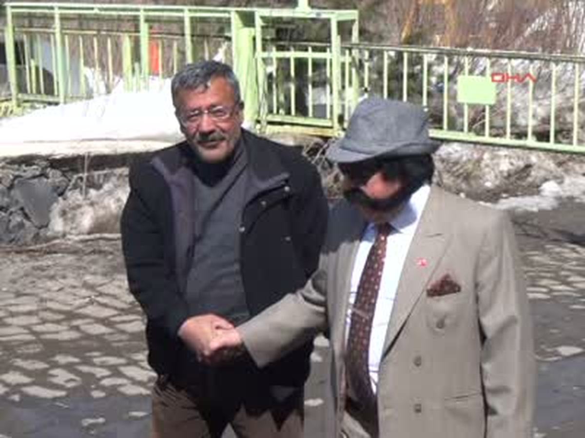 Palandöken\'de Bıyık Şov
