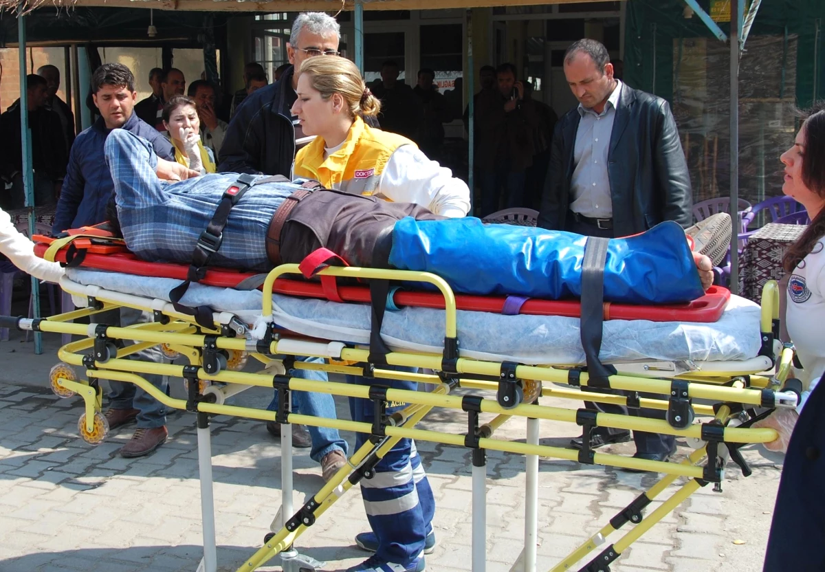 Turgutlu\'da Babaoğula Silahlı Saldırı, 2 Yaralı