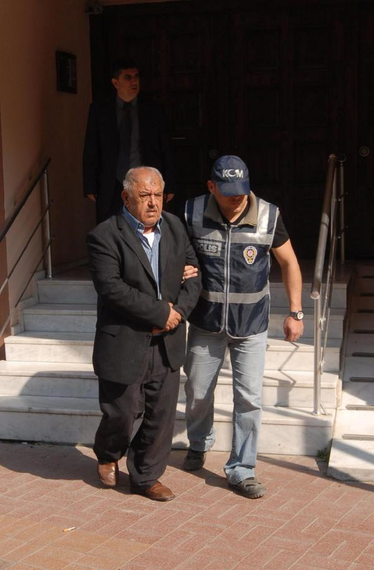 Üniversiteli Zehir Kuryesi