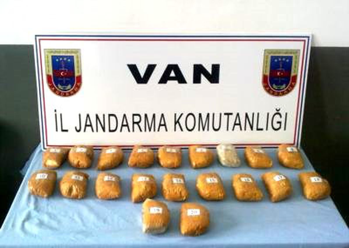 Van\'da Jandarma 11 Kilo Eroin Ele Geçirdi