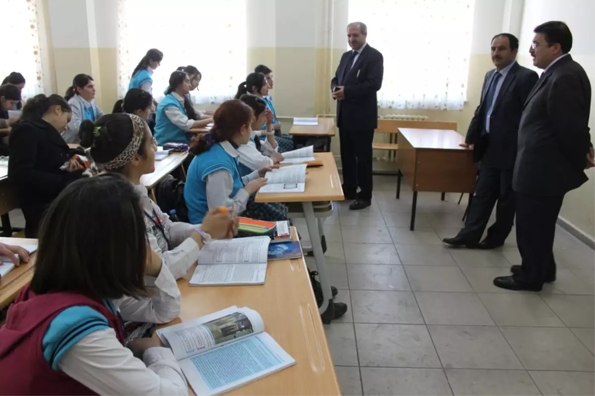 Van İl Milli Eğitim Müdürü Ali İhsan Sayılır'ın Okul Gezileri