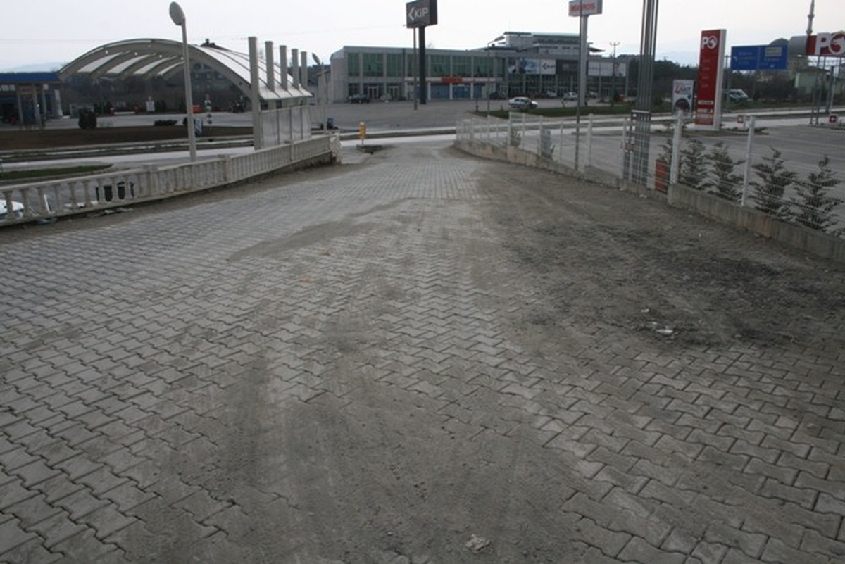 Akçakoca Sapak Mevkii\'nde Parke Taşı Çalışmaları