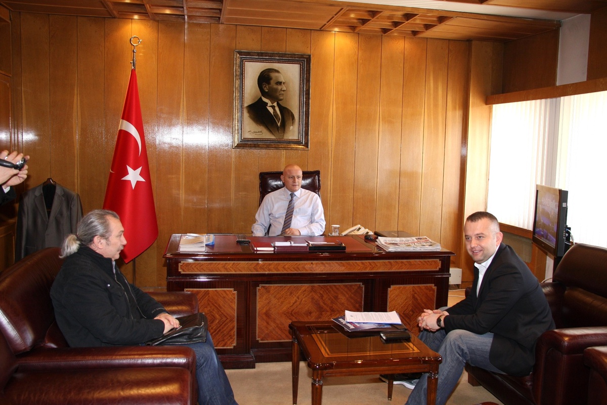"Anayasa Vatandaş Toplantıları" 8 Nisan\'da Trabzon\'da Yapılacak