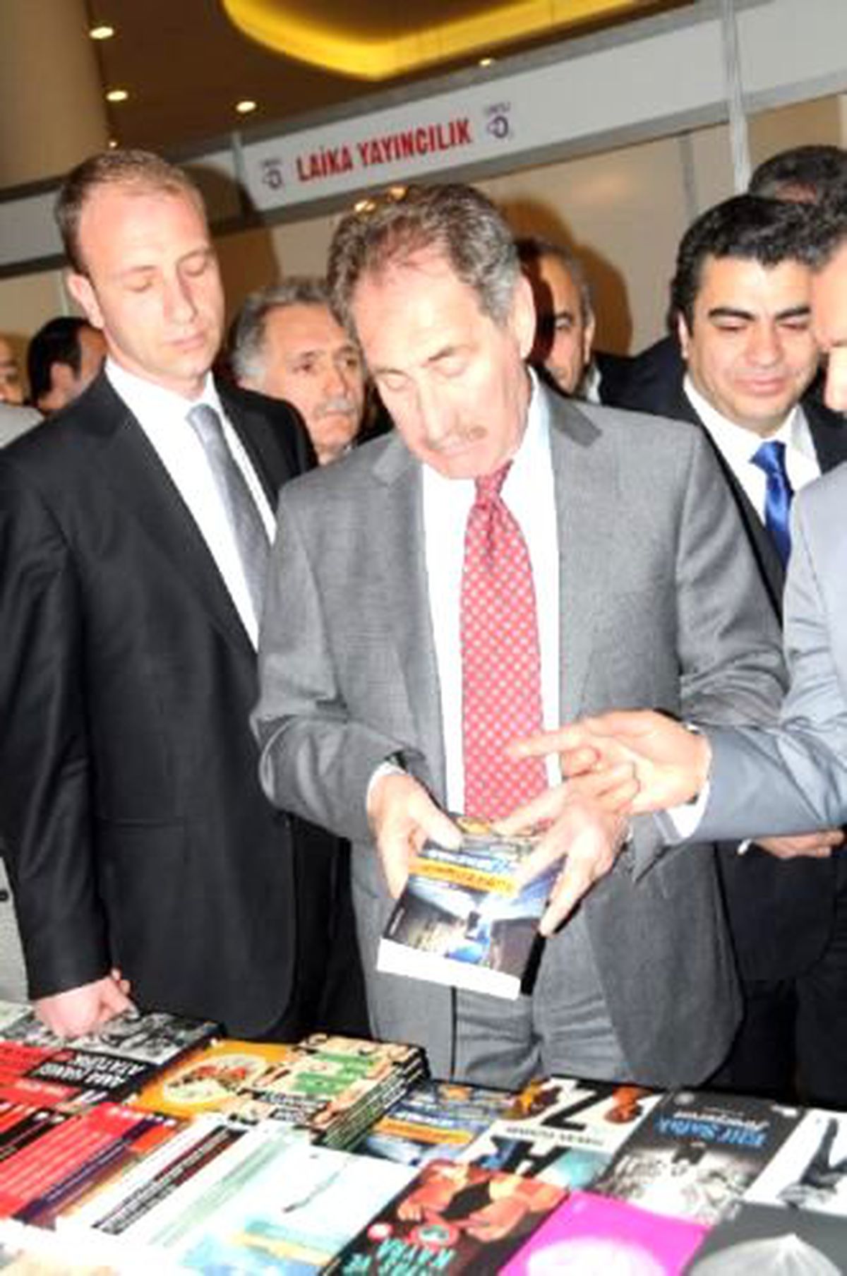Bakan Günay: "12 Eylül Hepimizin Defterini Dürdü"