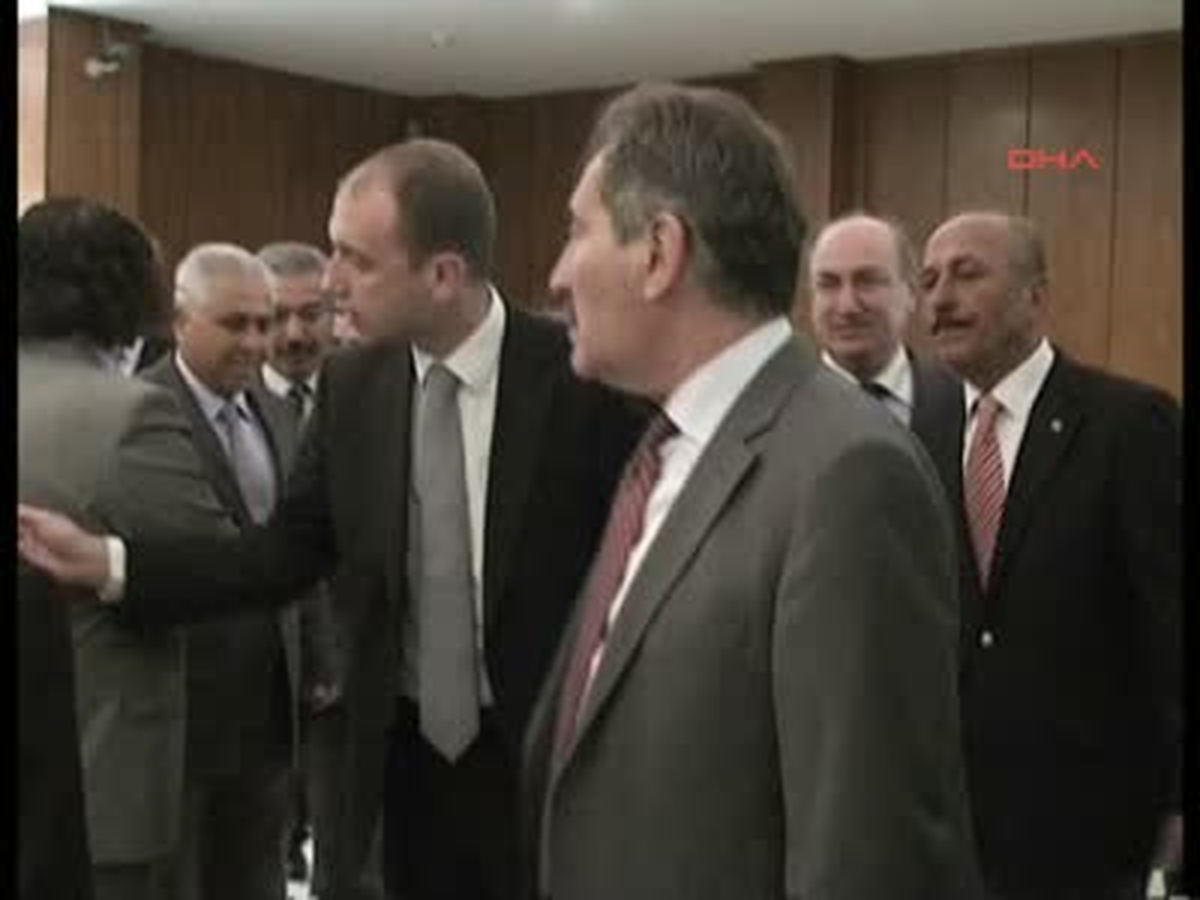 Bakan Günay Yuhalandı