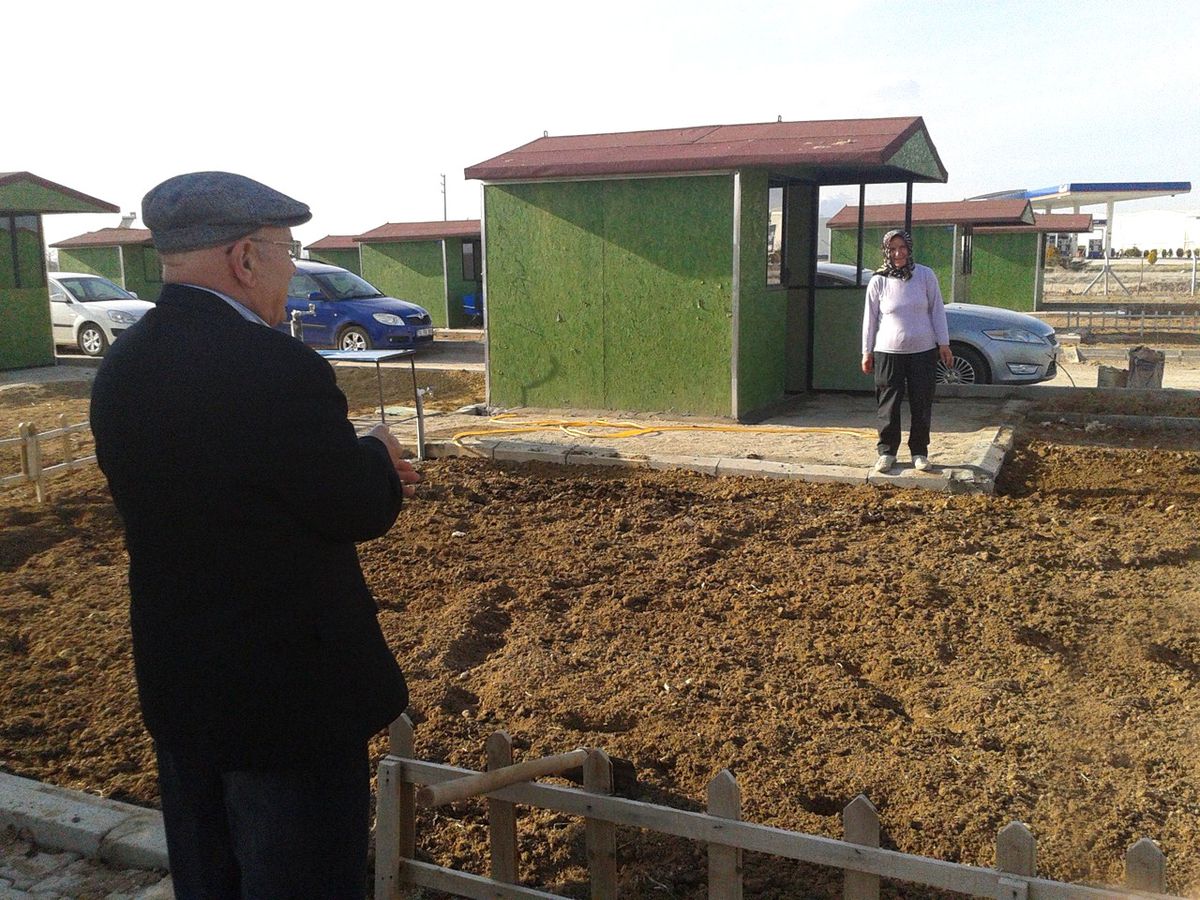 Başkan Uğurlu, Huzur Bahçelerini Gezdi
