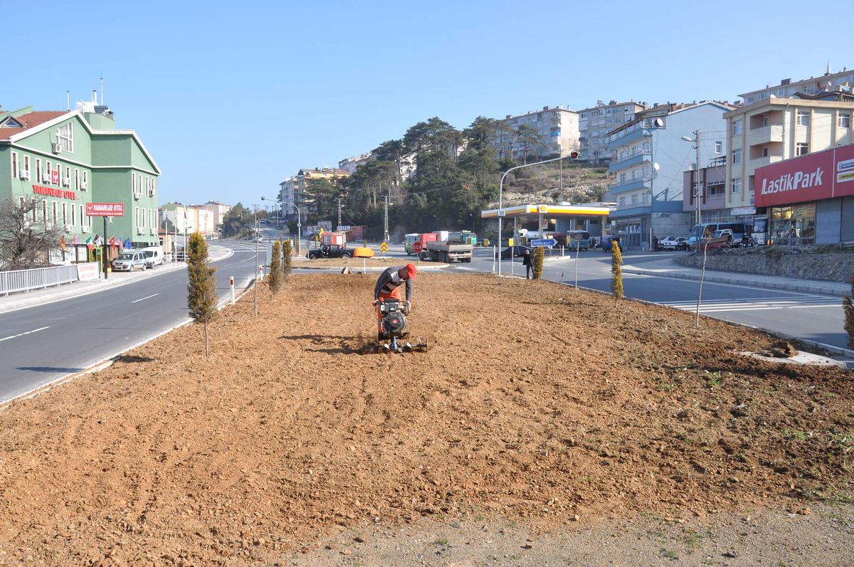Çimlendirme Çalışmalarına Başlandı