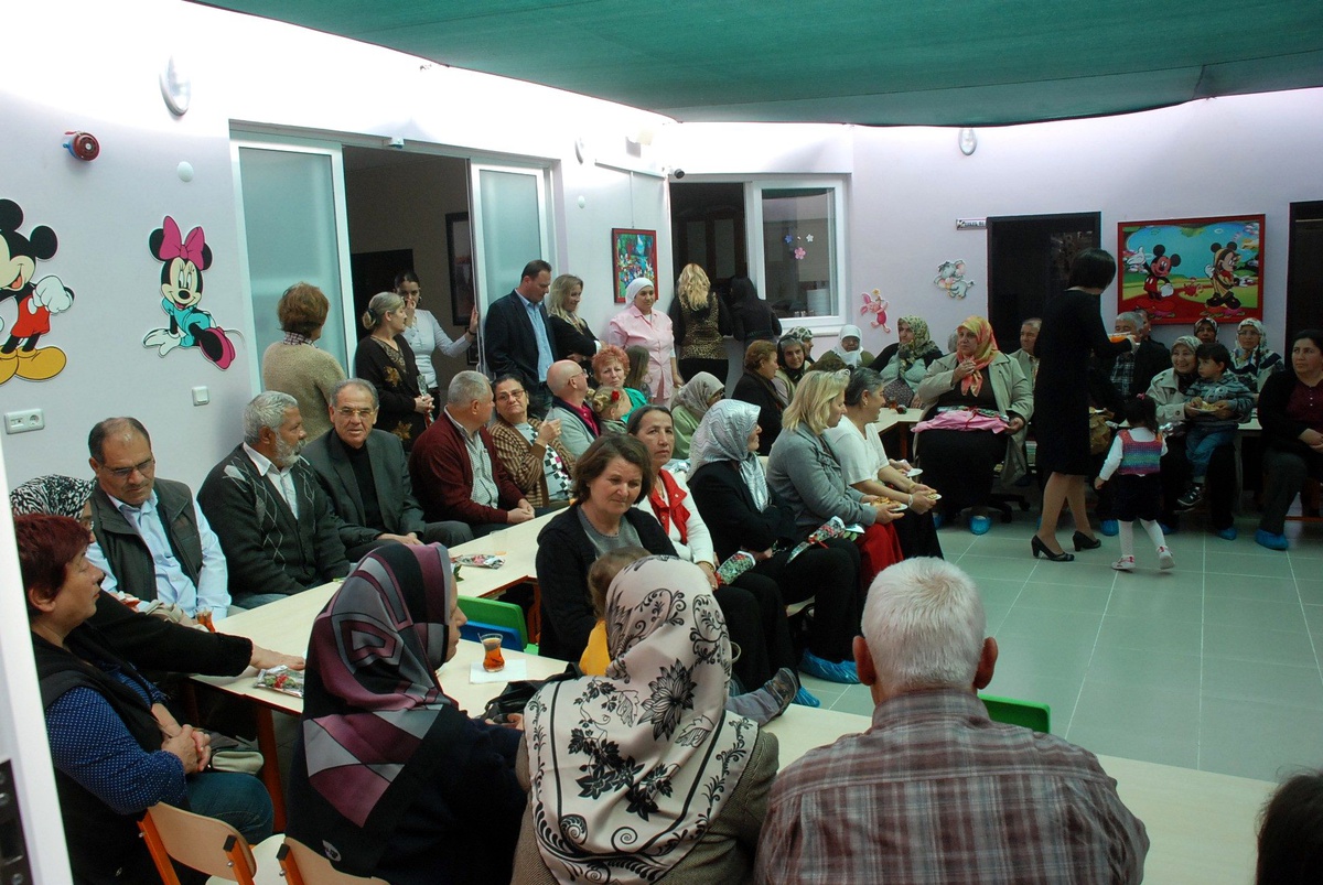 Didim Vilayetler Hizmet Birliği Yaşlıları Unutmadı