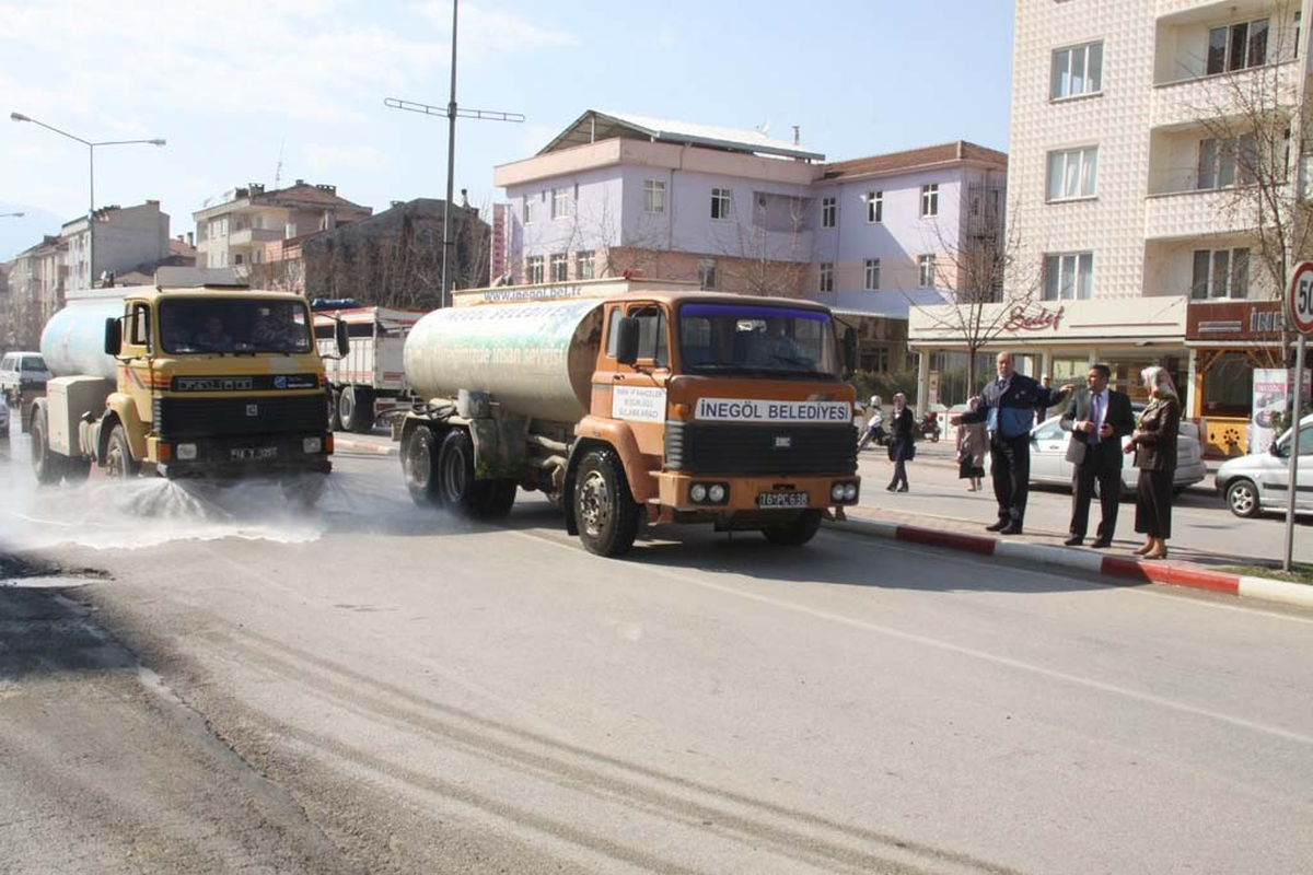 İnegöl\'de Bahar Temizliği