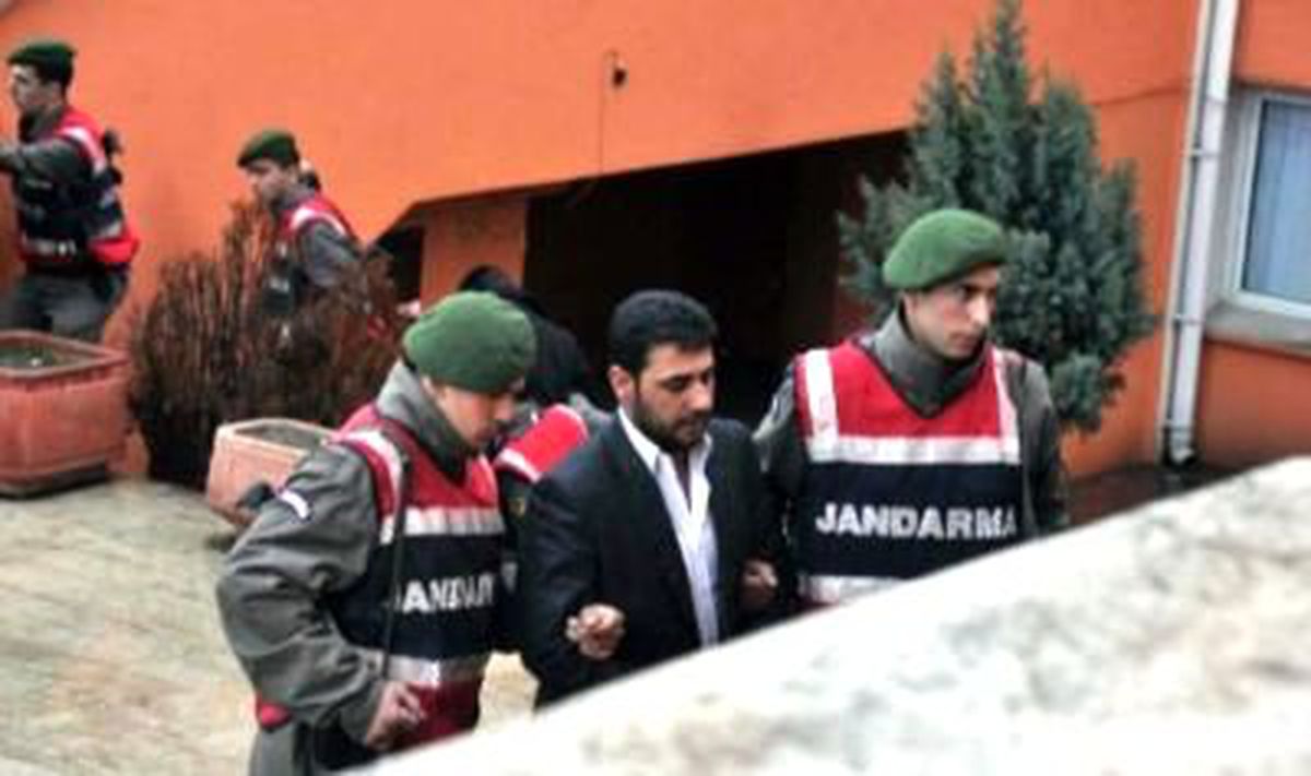 İnsan Kaçakçılarına 3 İlde Operasyon : 16 Gözaltı