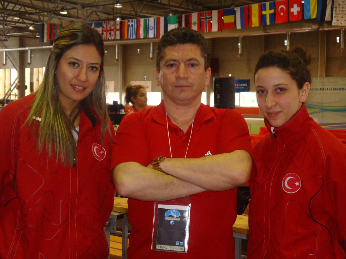 Kadın Boksörler Yumruklarını Madalya İçin Konuşturacak