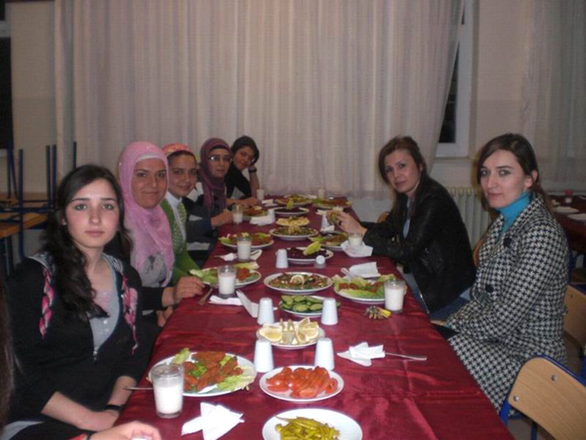 Kaymakam Uçar, Kız Öğrencilerle Buluştu