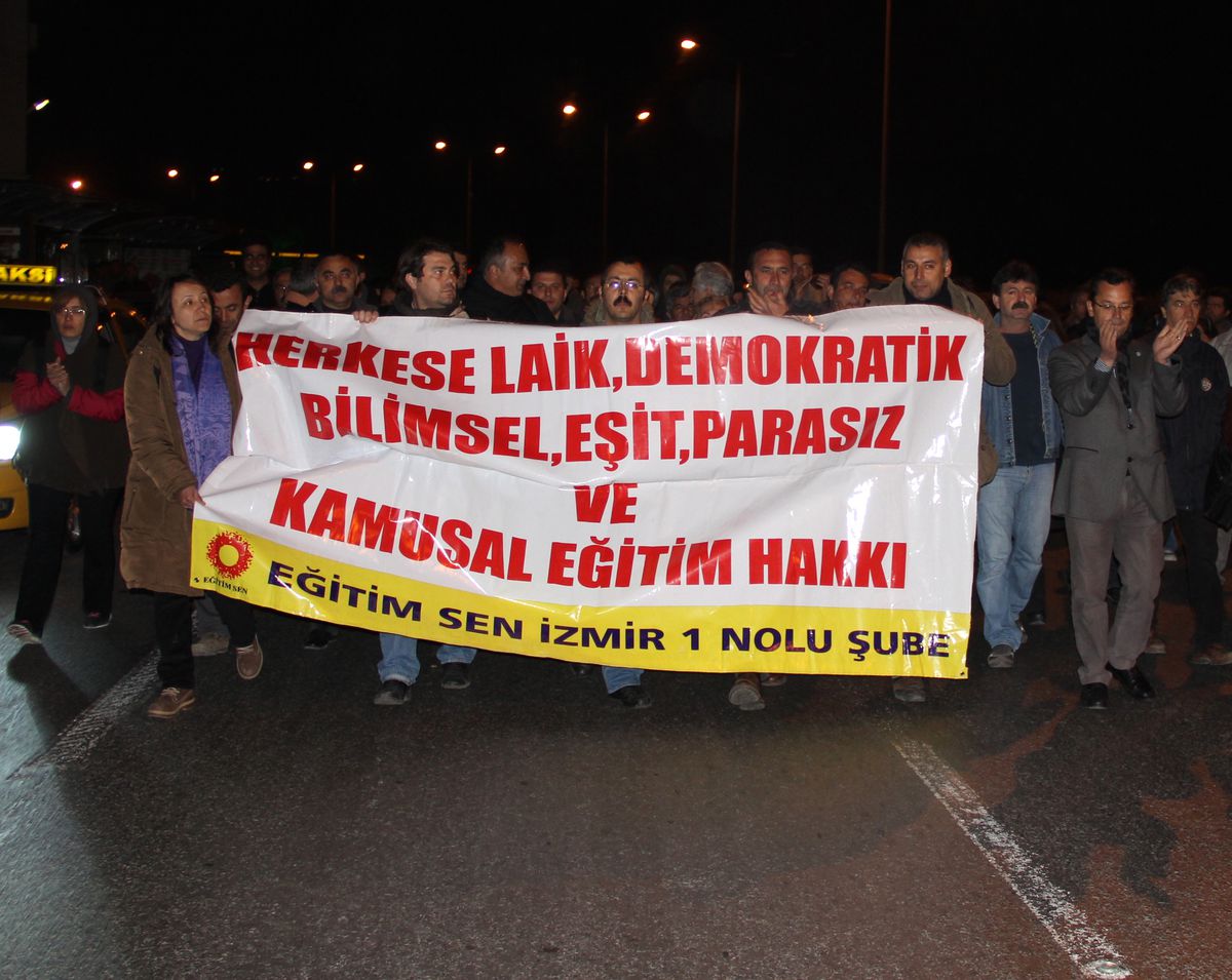 Kesk Üyelerinin 4+4+4 Eylemine Polis Engeli