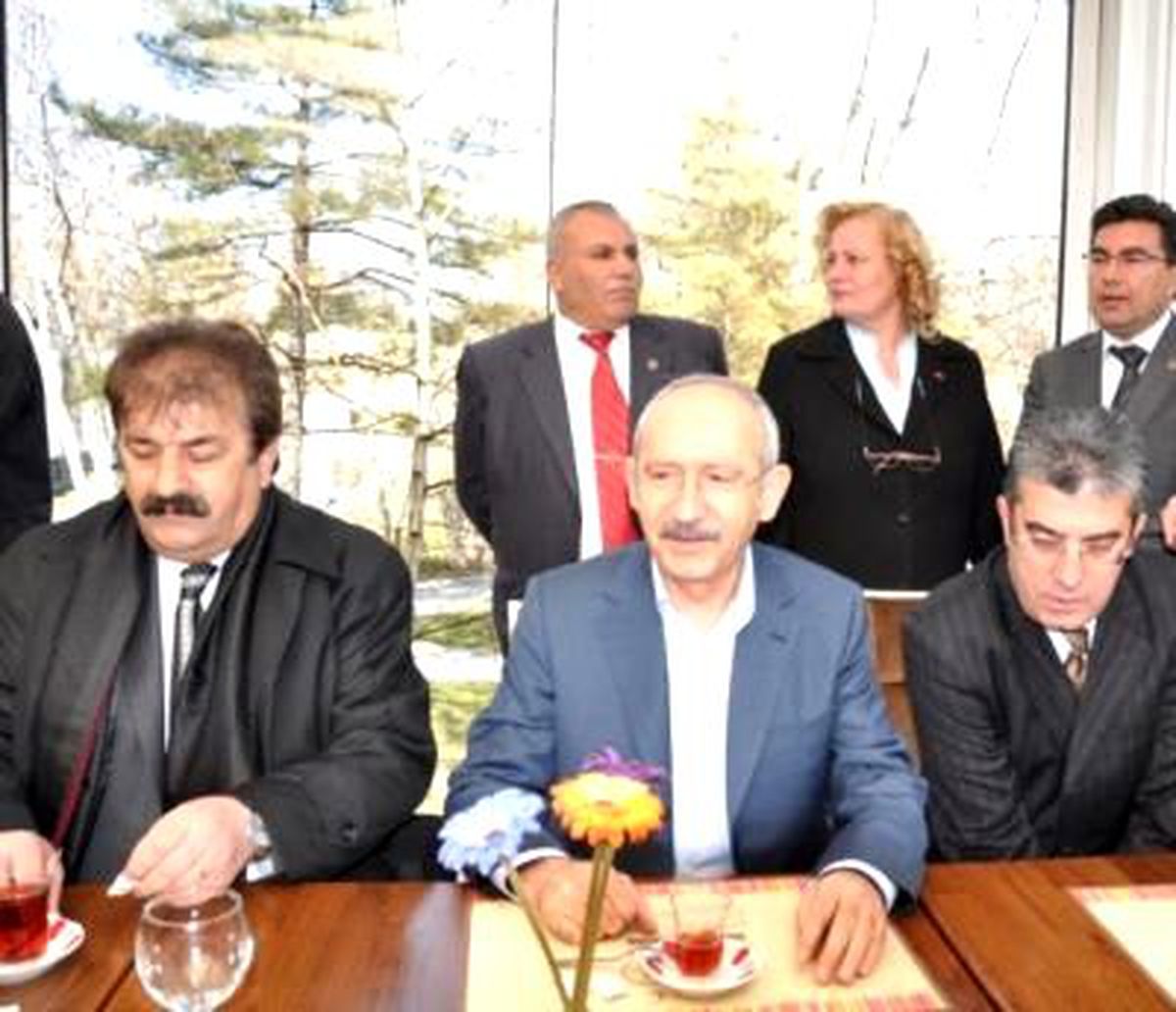 Kılıçdaroğlu Çiftçilerle Buluştu