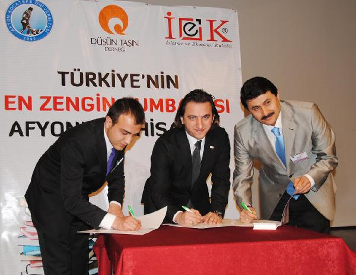 Kitaplar \'Kitap Kumbarası\'nda Birikecek