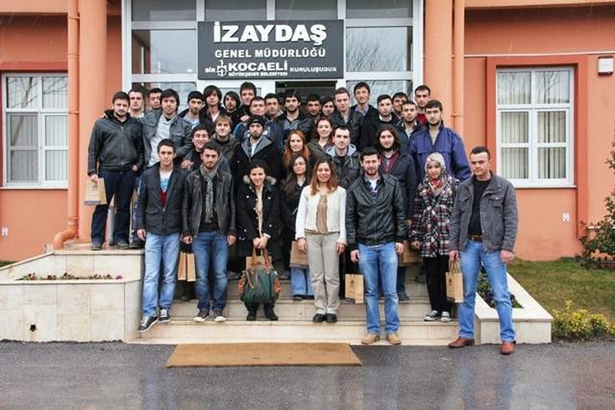 Öğrenciler İzaydaş\'ı Gezdi