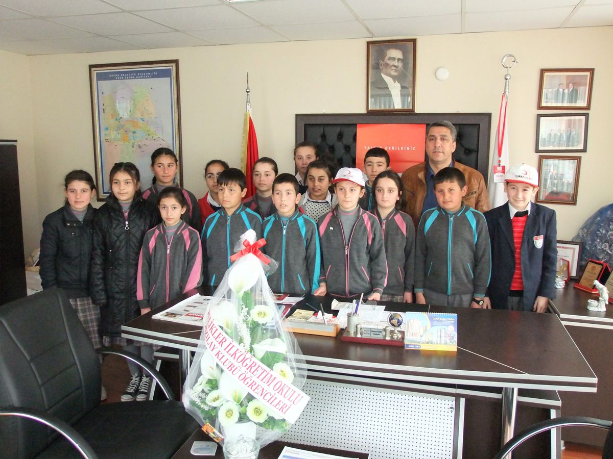 Öğrencilerden Kızılay\'a Ziyaret
