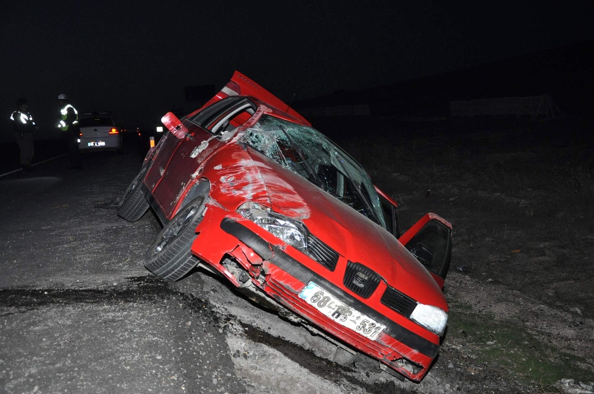 Otomobil Kontrolden Çıkarak Takla Attı: 1 Yaralı