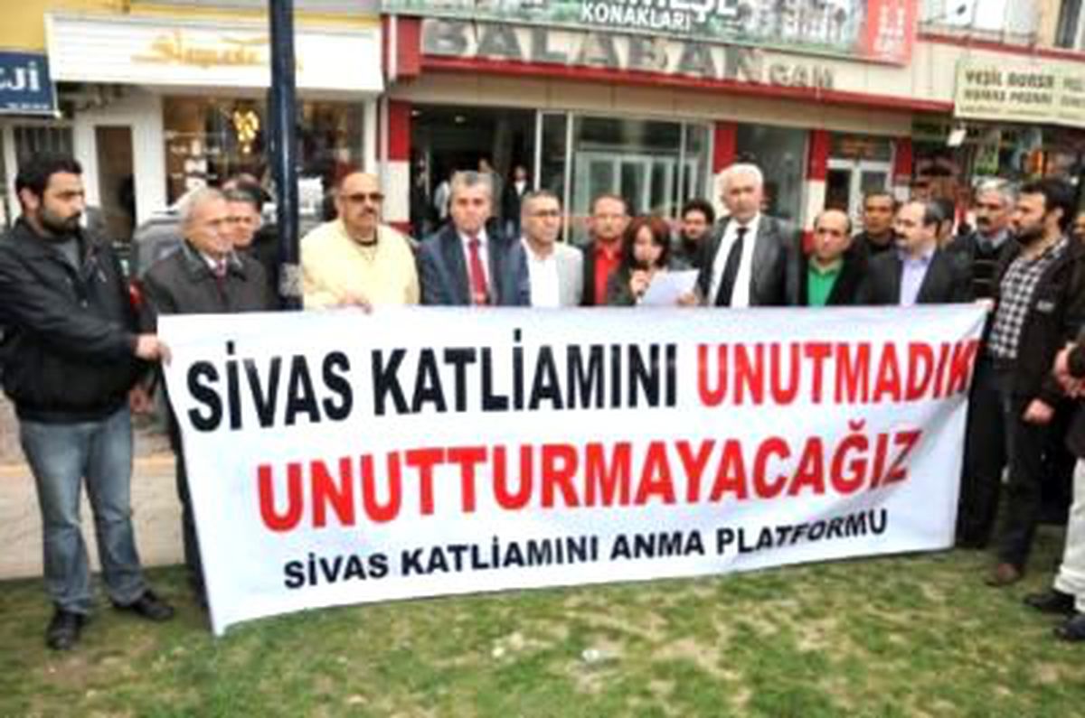 Sivas Davasının Düşmesi Protesto Edildi