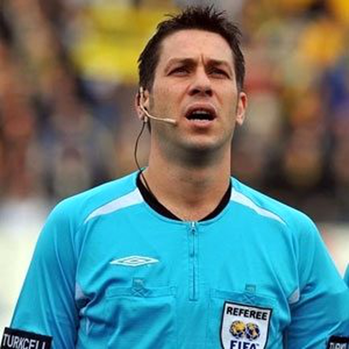 Spor Toto Süper Lig\'de 1 Nisan Pazar Günü Oynanacak Trabzonspor-Fenerbahçe Maçını Fırat Aydınus...