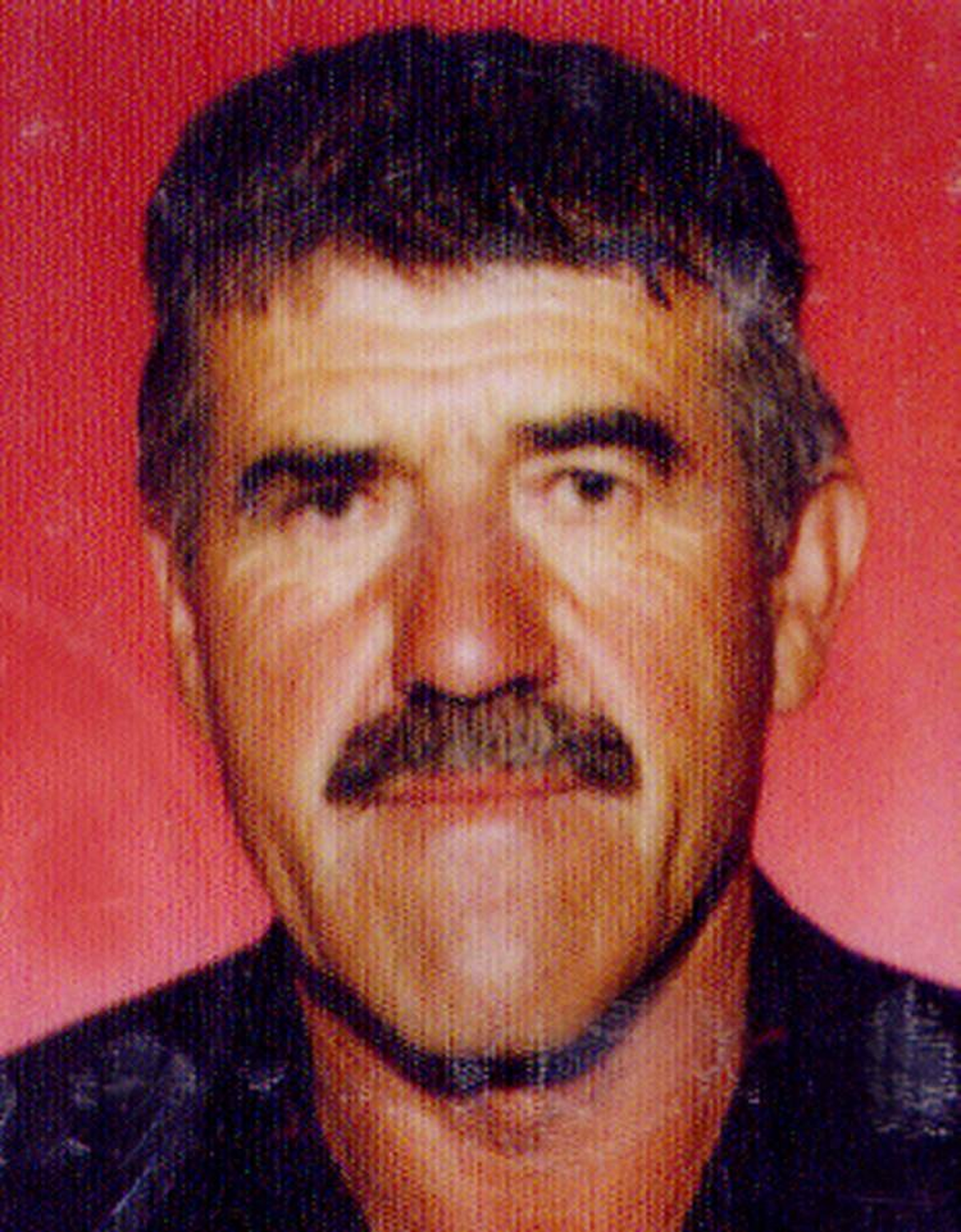 Tosun Sahibini Öldürdü