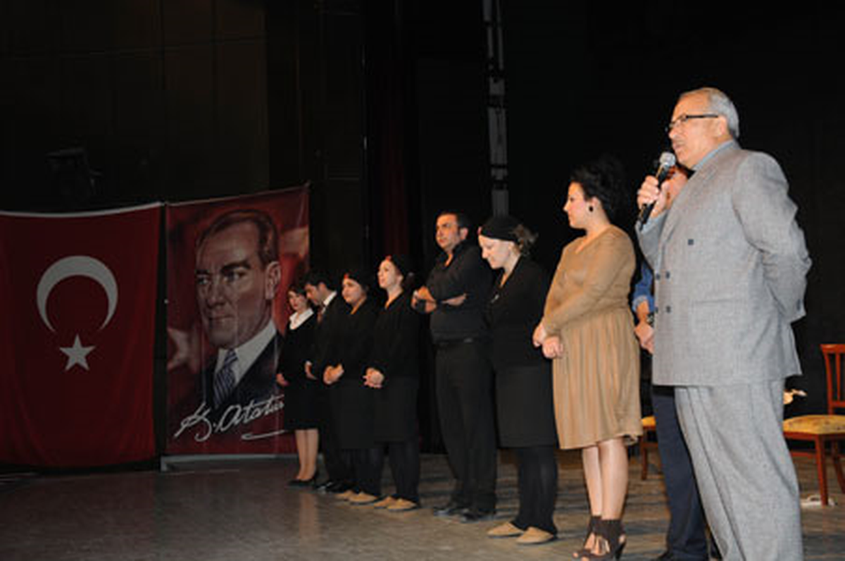 Uluslararası Türk Dünyası Tiyatro Günleri