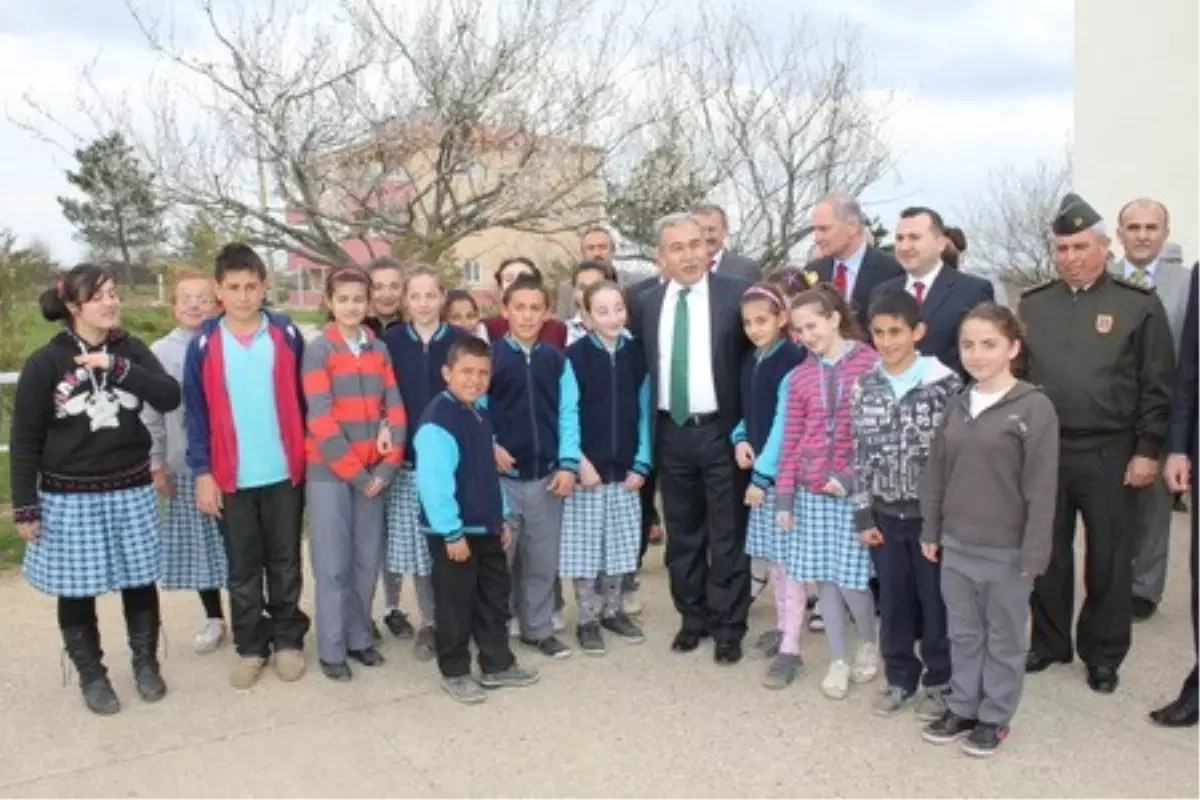 Vali Büyük\'ten Kaynarca Ziyareti