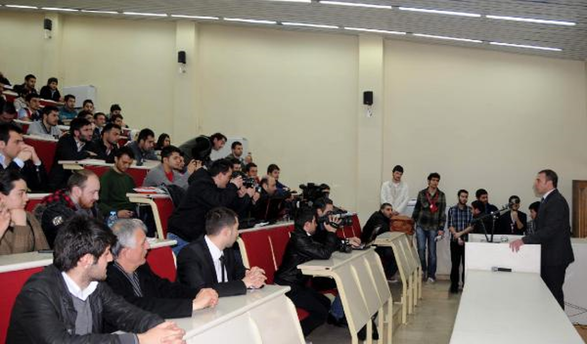 A Milli Takım Teknik Direktörü Abdullah Avcı: 2014\'e Direk Gitmek İstiyoruz